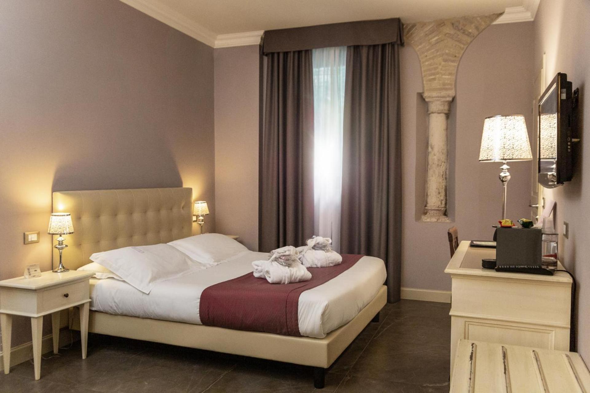 Palazzo Dei Mercanti - Dimora & Spa Hotel Ascoli Piceno Luaran gambar